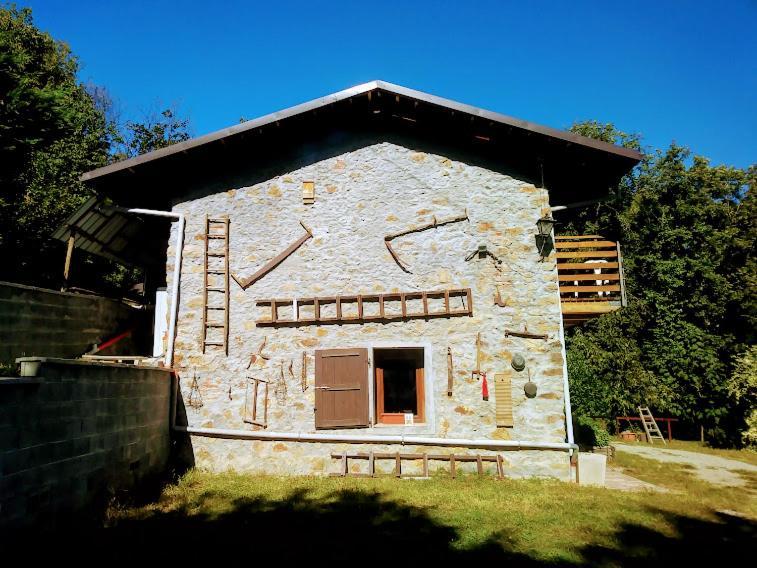 Il Pettirosso Hotel Castellamonte Buitenkant foto