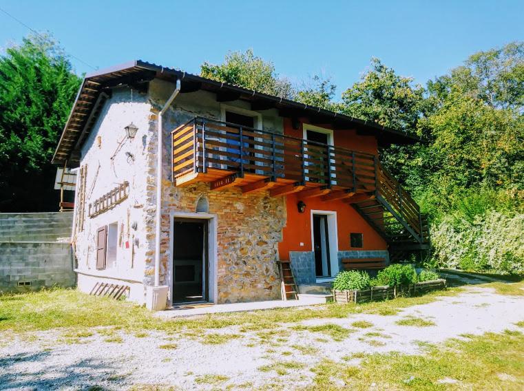 Il Pettirosso Hotel Castellamonte Buitenkant foto